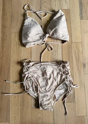 Bikini Tan Size M thumbnail 1