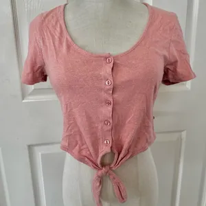 Cooperative pink short sleeved cropped tie front top thumbnail 3