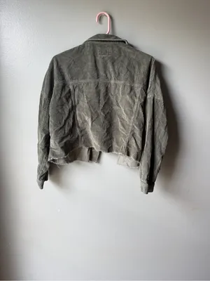 American Eagle Olive Corduroy Cropped Shacket Jacket Raw Hem Women’s Small thumbnail 6