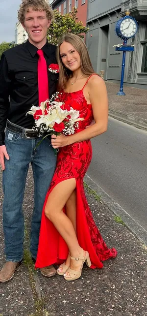 Prom Dress Windsor thumbnail 1