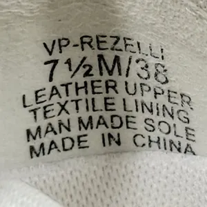 Vince Camuto Rezelli Platform Sneakers Womens 7.5 White Leather Lace-Up Shoes thumbnail 2
