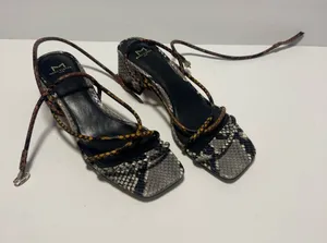 Marc Fisher Women's Strappy Sandals Size 7.5 thumbnail 1
