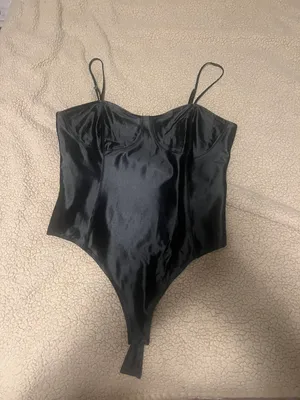 H&M Black Bodysuit thumbnail 1