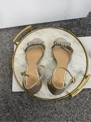 Jewel Badgley Mischka Sz 9W Gold Rhinestone Block Heel Sandals NWOT thumbnail 10
