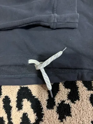 Vuori Half-Zip Pullover thumbnail 3