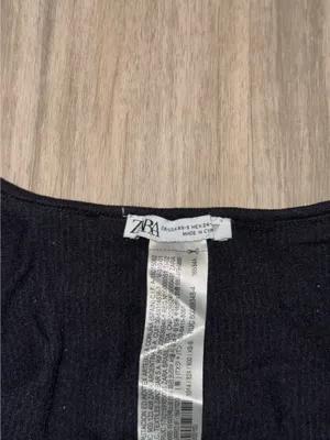 ZARA Cropped Long Sleeve thumbnail 3