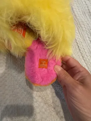 UGG x Sesame Street Big Bird Fluff Yeah Slide Sandals thumbnail 3
