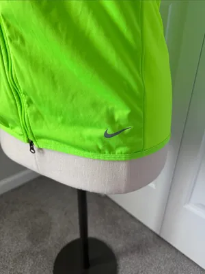 Nike Dri-FIT Running Reflective Full Zip Cycling Vest Neon Green size medium thumbnail 5