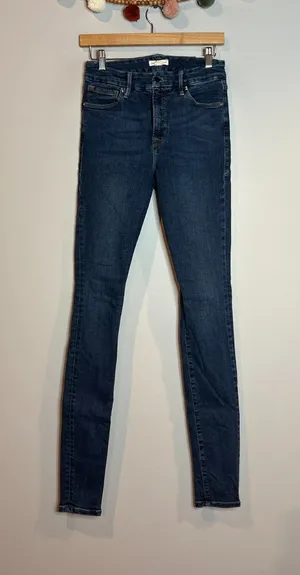 Good American stretch skinny jeans thumbnail 1