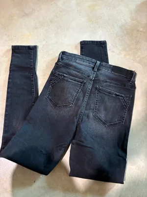 Buckle Black Jeans thumbnail 2