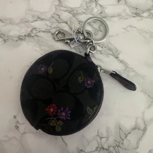 coach Circular Coin Pouch In Signature Canas With Country Floral Print cm317 thumbnail 2