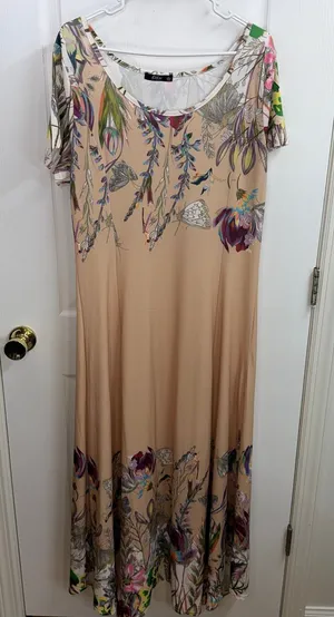 Lily by Firmiana tan‎ butterfly floral artsy scoop neck stretch maxi dress large thumbnail 1
