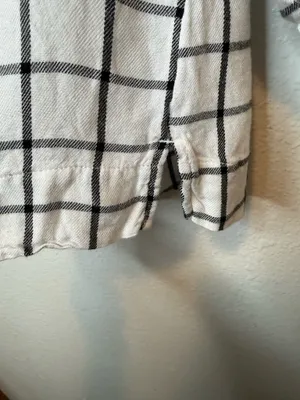 Wrangler Black and White Plaid Babydoll Blouse 3/4 Sleeve V-Neck Size Medium thumbnail 5