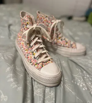Platform Floral Converse High-Top thumbnail 1