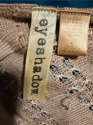 Eyeshadow Dusty Rose Ruffle Knit Cardigan thumbnail 2
