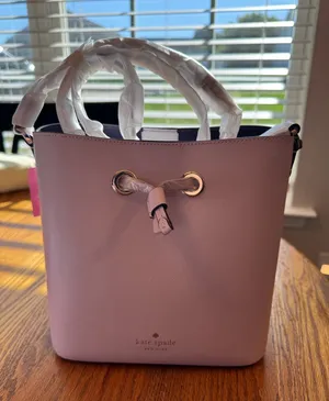 Kate Spade Purse thumbnail 1