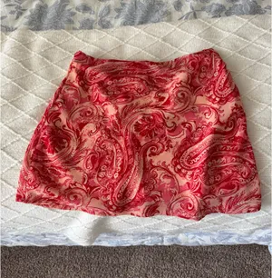 Paisley Mini Skirt Red Size XS thumbnail 4