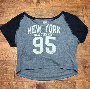 TJ Maxx Social Culture Gray New York shirt thumbnail 1