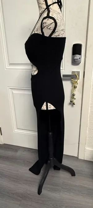 miss lola black ribbed cutout halter maxi dress size s 🖤 thumbnail 5