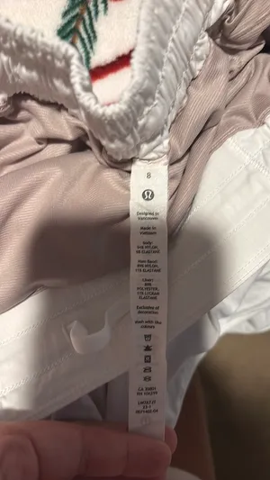 Lululemon Shorts Hotty 2.5" Penn State thumbnail 4