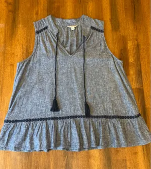 Crown & Ivy Top Large Blue Sleeveless Embroidered Trim and boho tie thumbnail 1