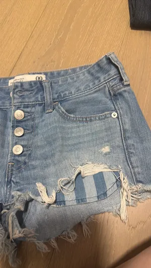 Abercrombie thumbnail 3