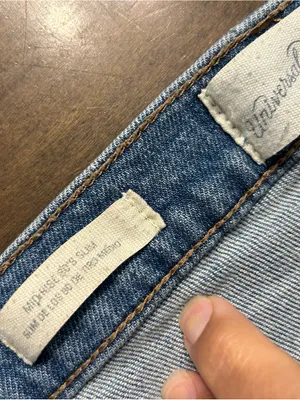 Universal Thread Straight-Leg Mid Wash Blue Jeans Button Fly Size 14 thumbnail 5