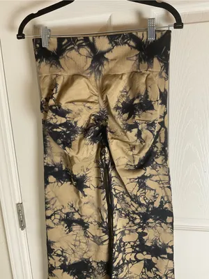 Tie Dye Scrunch Butt Seamless High Waist Flare Leggings - Size XL thumbnail 6