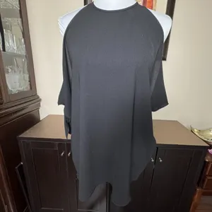 Wilfred Top Sz M Black Halter Cold Shoulder Knot Back Keyhole thumbnail 2