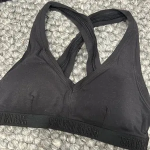 Calvin Klein‎ Criss Cross Back Sports Bra thumbnail 3