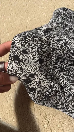 Lululemon Shorts thumbnail 3