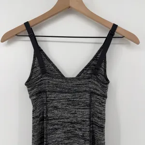 Aritizia Wilfred Free V-Neck Spaghetti Strap Slip Dress Black‎ Gray Women XS thumbnail 4