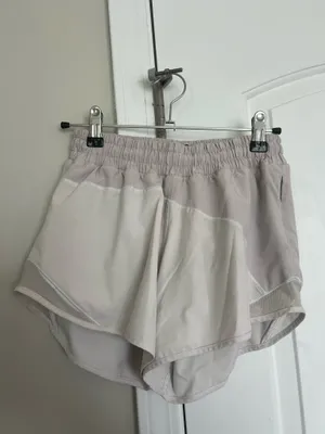 lululemon ivory shorts thumbnail 1