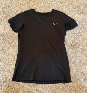 Nike Dri-Fit thumbnail 1