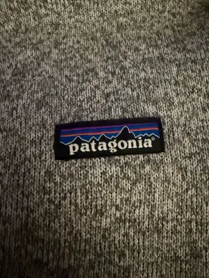 Patagonia Quarter-Zip Fleece thumbnail 2