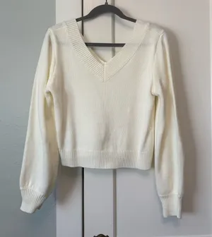 White Sweater thumbnail 1