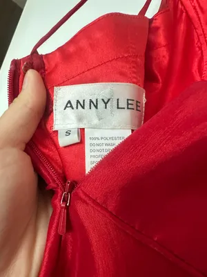 Anny Lee Red Prom Dress with Slit thumbnail 4