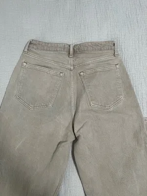 Abercrombie Curve Love High Rise 90s Relaxed Jean thumbnail 5