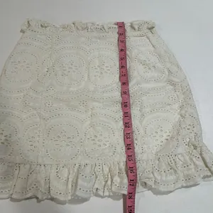 Lovers + Friends Cream Eyelet Ruffle Hem Mini Skirt Size M thumbnail 7