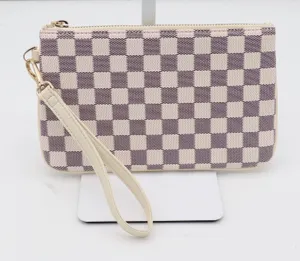 Daisy Rose Wristlet Womens OS Checkered Cream Purple Vegan Leather Excellent thumbnail 1