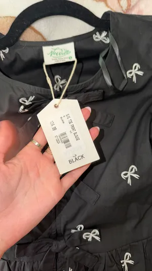 Boutique Top thumbnail 2