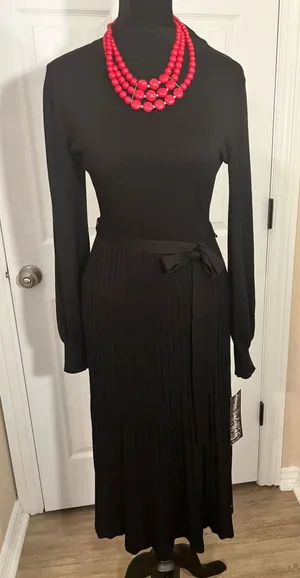 Nina Leonard Black fall pleated evening sweater dress thumbnail 1