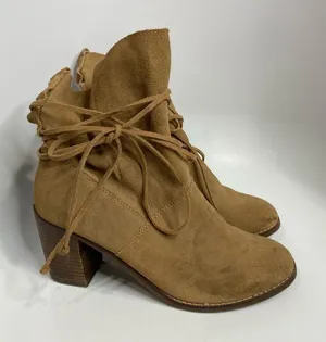 Toms suede leather‎ boots heeled boots size 8 thumbnail 1