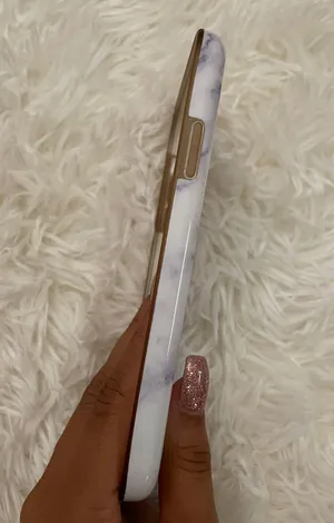 Iphone Xr Marble Case White thumbnail 3