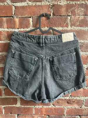 Zara Gray Washed High-Rise Black Denim Shorts Jorts 100% Cotton Size 6 thumbnail 4