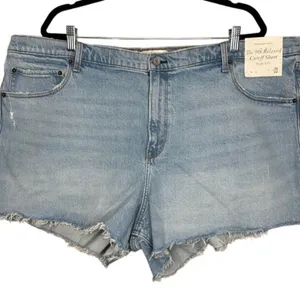 Abercrombie & Fitch 90s Relaxed Cutoff Denim Shorts Size 36/ 22 thumbnail 3