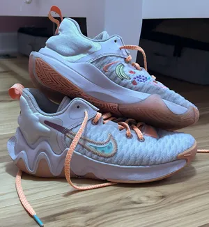 Women’s Basketball Shoes Fruit thumbnail 1