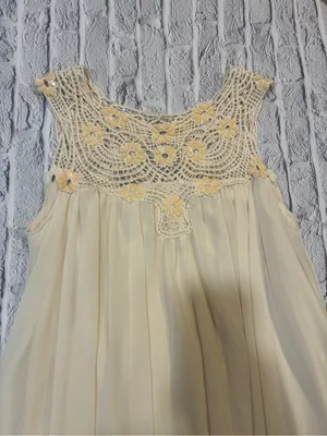 Ark & Co women’s.‎ Cream Crochet Yoke Chiffon Dress thumbnail 2