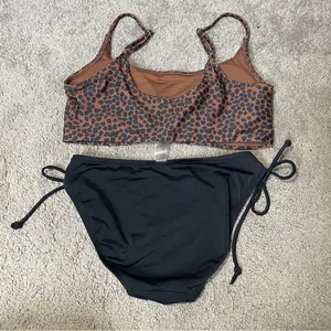 Victoria’s Secret bikini bottom Small Old Navy Scoop Neck Bikini‎ top size M thumbnail 6