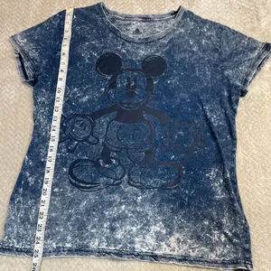 Disney Acid Wash Mickey Mouse Short Sleeve T-shirt‎ Women Size XL thumbnail 4